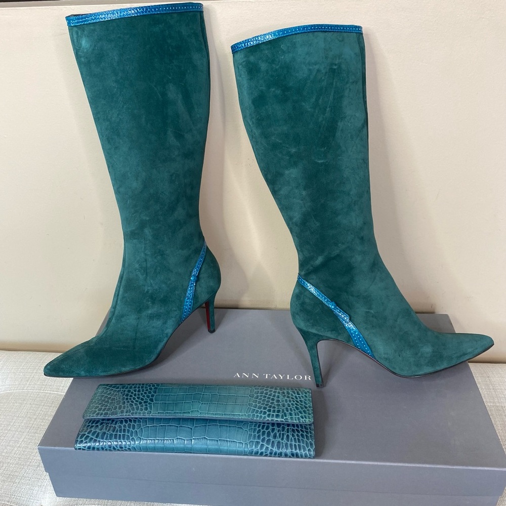 Ann Taylor Emerald Leather Suede Boots & Clutch - Picture 6 of 16